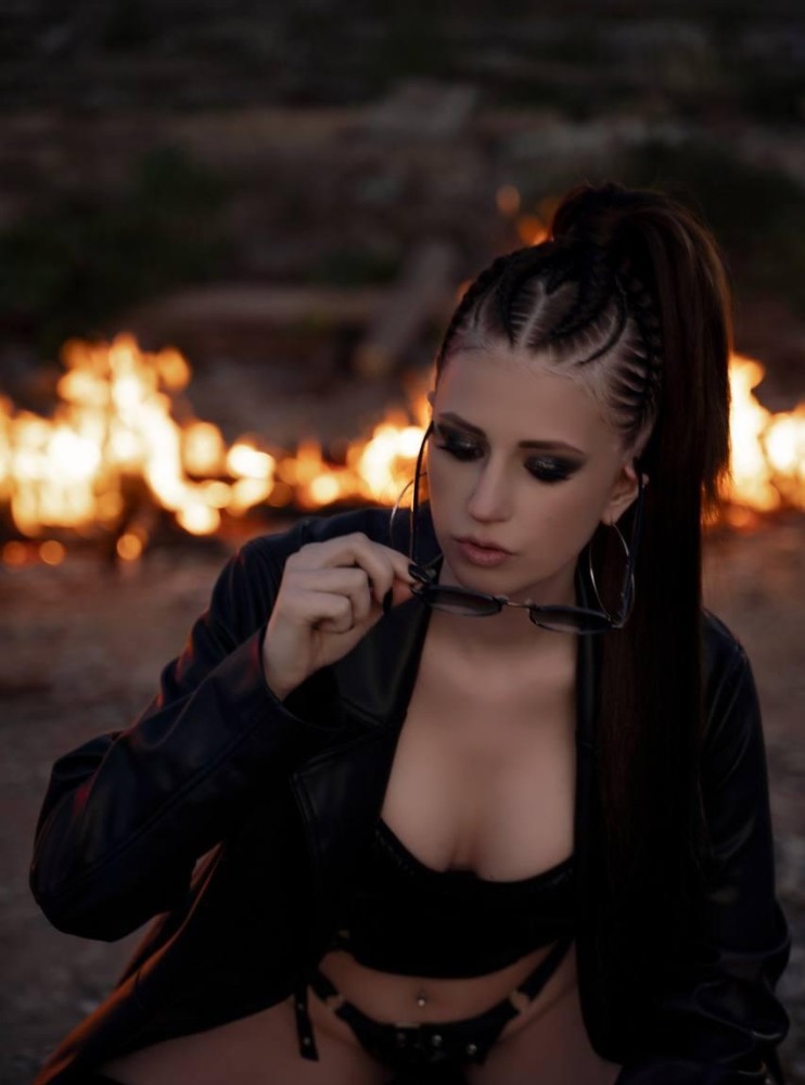 Индивидуалка Евочка фото № 2 в городе Алдан