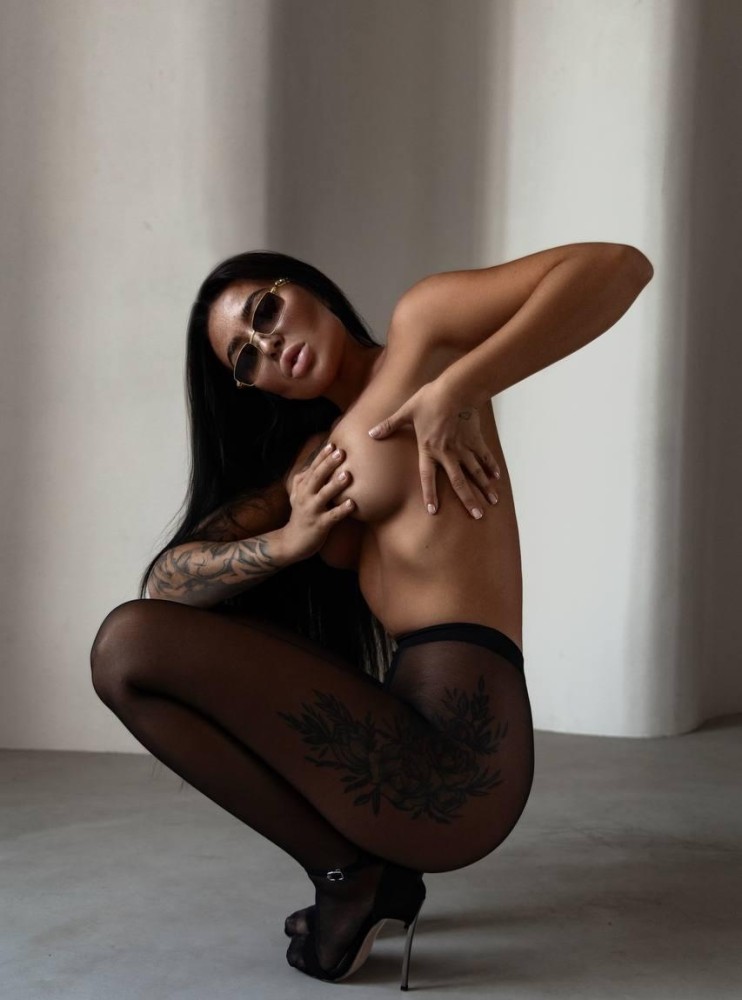 Индивидуалка Карина фото № 2 в городе Алдан